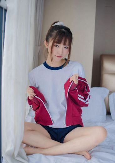 《小姐》
