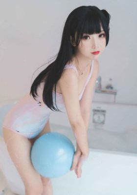 奇怪的夜晚恐怖丧尸电影
